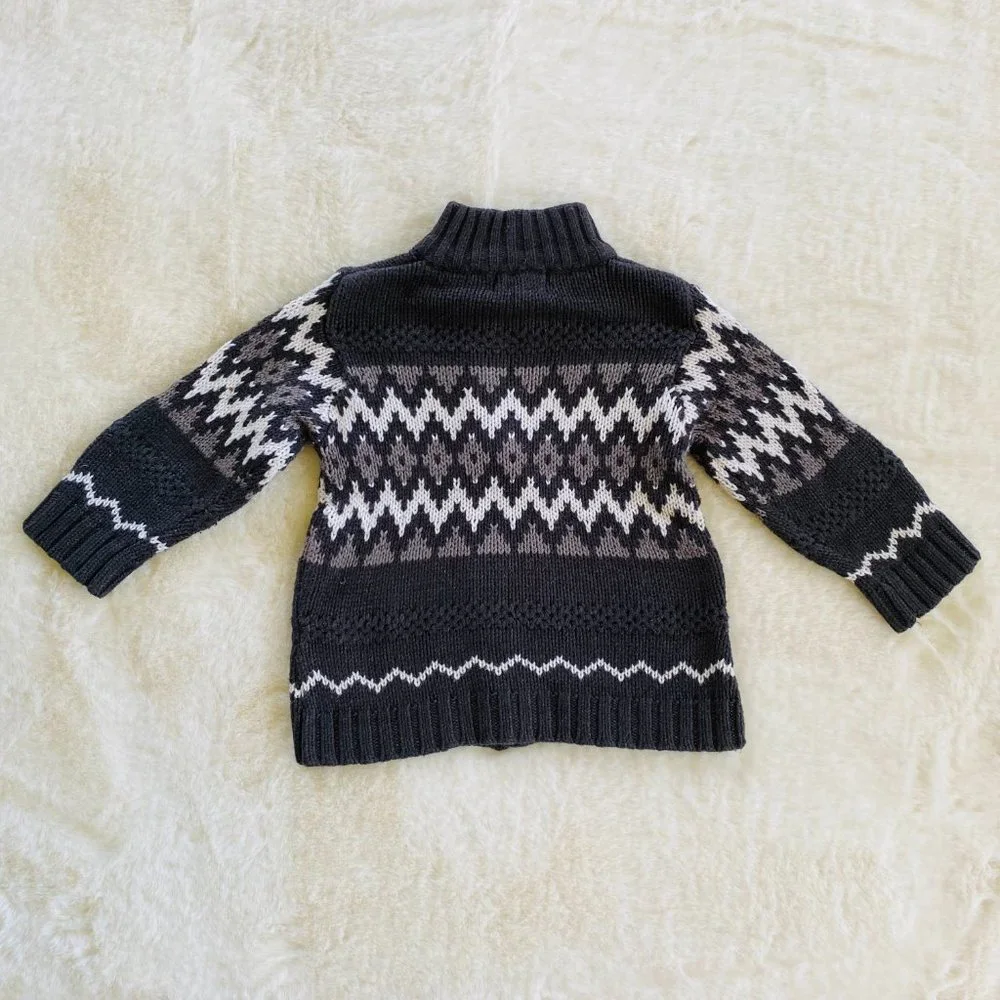 The Children's Place Boy’s Gray Zip-Up Sweater size 24 months Nordic